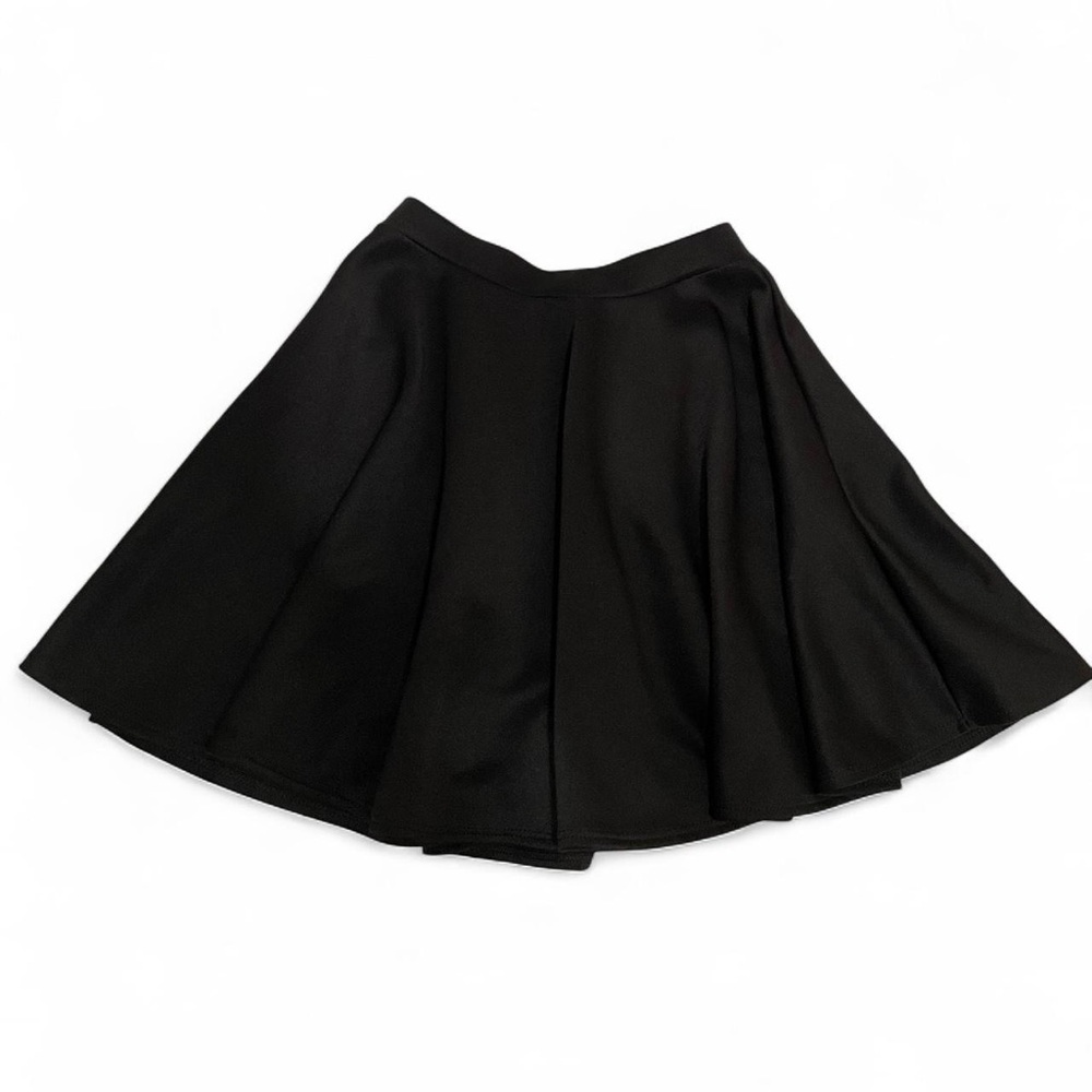 Chic Black Skater Skirt